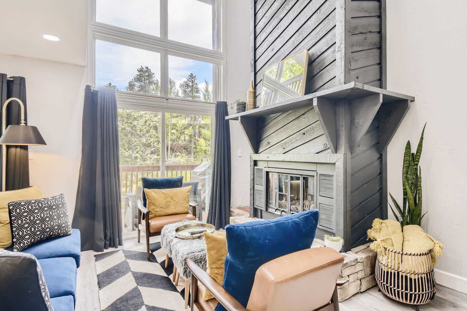 Townhome, Multiple Beds, Hot Tub, Garden View (A-F-101HD) | Living area