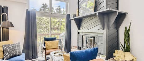 Townhome, Multiple Beds, Garden View (A-F-101HD) | Living area
