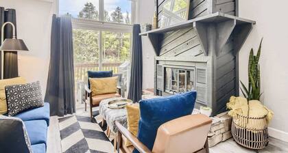 Stop in for the 3br/2ba Ultimate Mountain Lifestyle!