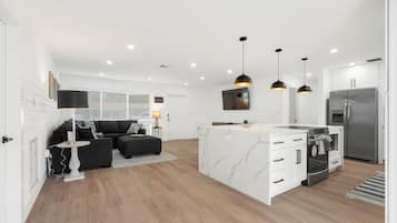 Family House, Patio, Pool View | Living area