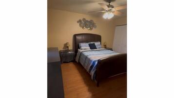 1 bedroom, iron/ironing board, Internet, bed sheets