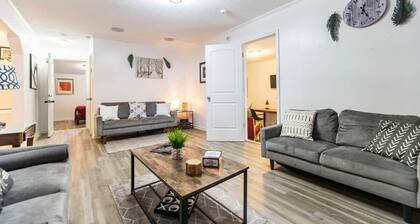 8 Bedrooms Corporate Stay