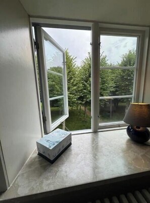 Unclassified image, 4 of 17, button - Vacation Rental 07: Haubarg-Hochdorfer Garden (Tating)