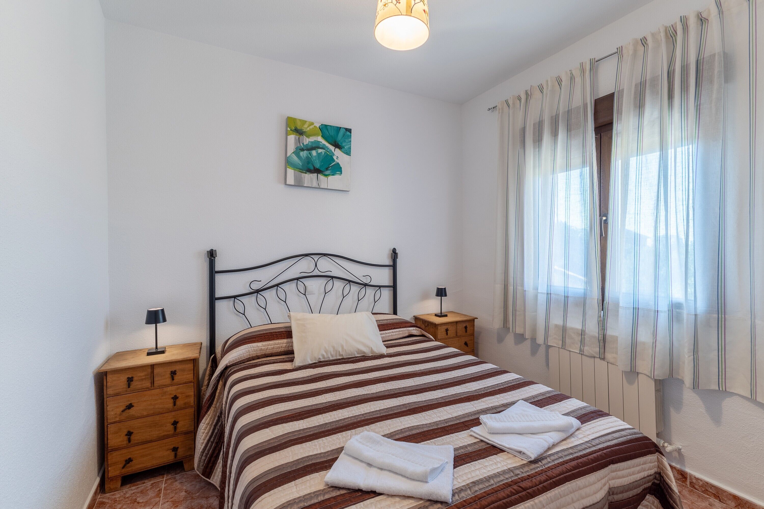 4 Schlafzimmer, Bügeleisen/Bügelbrett, WLAN, Bettwäsche