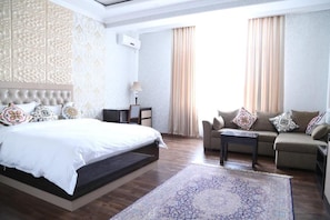 In-room safe, free WiFi - PAZIRO HOTEL (Dushanbe)