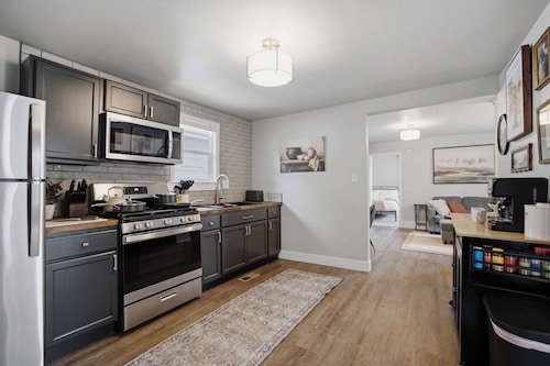 Downtown Loveland Home Base | King Bed