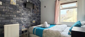 Suncrest Hotel