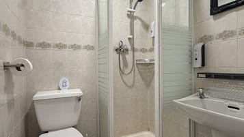 Classic-Doppelzimmer, 1 Doppelbett, Nichtraucher | Badezimmer