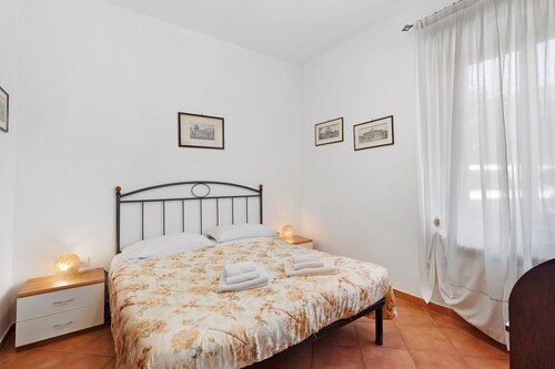 Room 'Matrimoniale 2' with Shared Garden and Wi-Fi