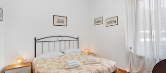 Room 'Matrimoniale 2' with Shared Garden and Wi-Fi