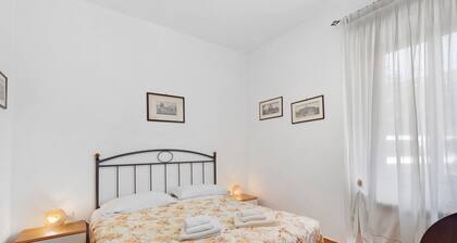Room 'Matrimoniale 2' with Shared Garden and Wi-Fi