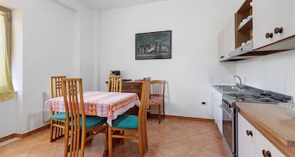 Room 'Matrimoniale 2' with Shared Garden and Wi-Fi