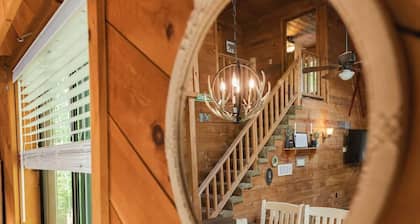Cozy 3-bedroom Wardsboro chalet