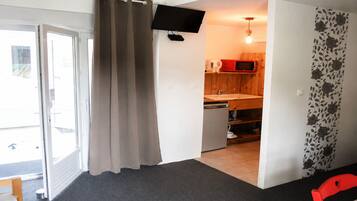 1 chambre, accès Internet, draps fournis