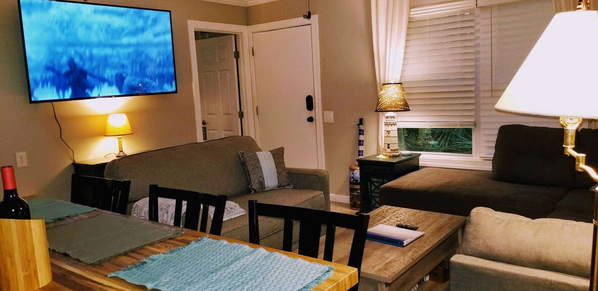 Hilton Head Latitude Adjustment -The Lower The Latitude,the Better The Attitude! - Bluffton, SC
