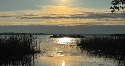 Lake Side Glamping Near the Villages and Orlando