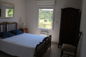 Room - Appartement 3 Pièces dans résidence de standing avec piscine (Saint-Raphaël)