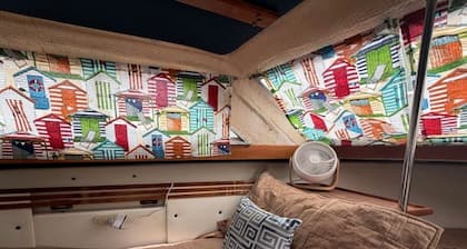 Rustic Boat Glamping Retreat with Mountain Views near Rio Peñasco in Mayhill, New Mexico