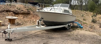 Rustic Boat Glamping Retreat with Mountain Views near Rio Peñasco in Mayhill, New Mexico