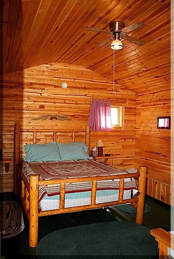 1 habitación, escritorio, wifi y ropa de cama 