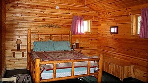 Room - Simple Cabin Camping for Two with Covered Porch near Missoula, Montana (Hall)