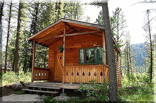 Simple Cabin Camping for Two with Covered Porch near Missoula, Montana