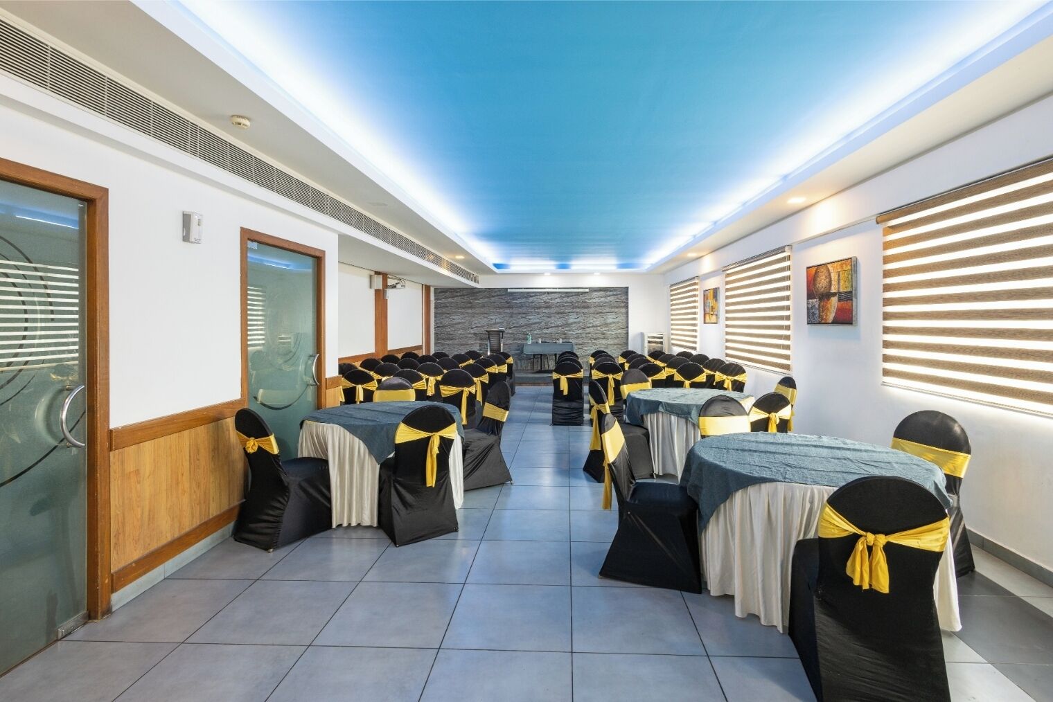Banquet hall