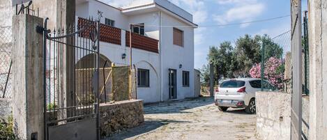 House, Balcony | Exterior