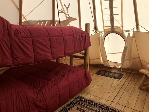 Cozy Native American Tipi with Resort Amenities near Boulder, Montana