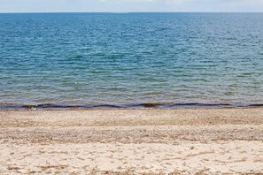 Beach nearby - Bright Seaside Cottage with Panoramic Views in North Truro, Massachusetts (North Truro)