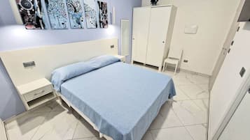 Caja de seguridad en la habitación, wifi y ropa de cama