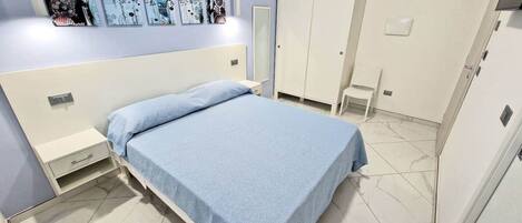 1 Schlafzimmer, Zimmersafe, Bügeleisen/Bügelbrett, WLAN
