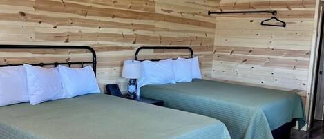 1 habitación, escritorio, wifi y ropa de cama