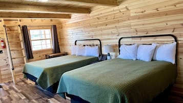 1 bedroom, desk, WiFi, bed sheets