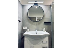 Bathroom - Vrbo Property (Füssen)