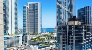 Exterior - High Design Studio Miami Pulse E11EVEN (Miami)