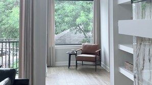 Uklassifisert bilde, 4 av 56, knapp