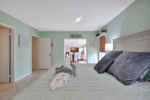 Ferienhaus, 3 Schlafzimmer, Terrasse, Seeblick | Bügeleisen/Bügelbrett, kostenloses WLAN