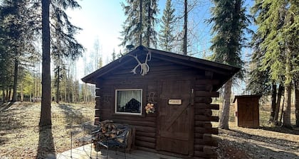 Rustic Historic Cozy Creekside Cabin with Steam Sauna near Log Cabin Creek, Tol, Alaska