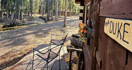 Rustic Historic Cozy Creekside Cabin with Steam Sauna near Log Cabin Creek, Tol, Alaska