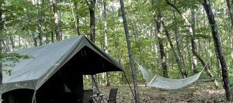 Enchanting Glamping Tent with Hammock & Fire Pit Escape in Rising Fawn, Georgia