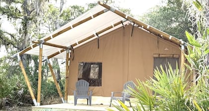 Deluxe Safari Tent with Family Glamping Comfort Near Anna Maria Island in Bradenton, Florida