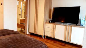 2 bedrooms, travel cot, WiFi, bed sheets - A small but charming apartment in one of Austria's most beautiful vacation regions (Spital am Pyhrn)