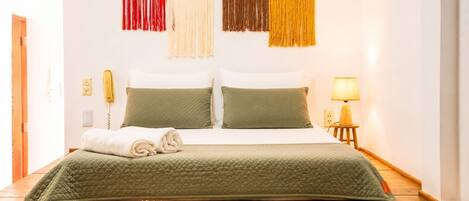 In-room safe, free WiFi, bed sheets