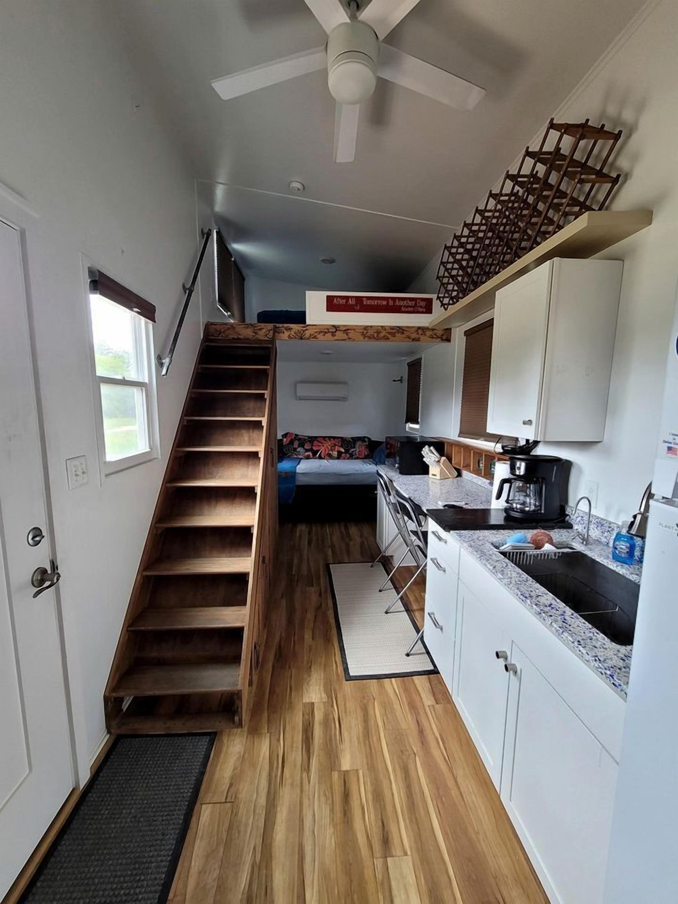 Fridge, oven, stovetop, toaster