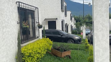 Jardines del alojamiento