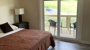 4 bedrooms, WiFi, bed sheets
