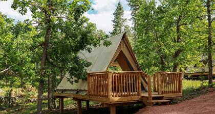 Off-Grid A-Frame Tent with Stargazing & Nature Escape in Hermosa, South Dakota