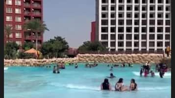 10 outdoor pools