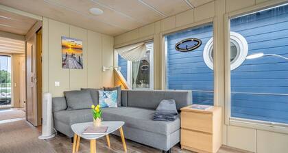 Hausboot « Emma Blue » avec vue sur le lac, terrasse privée et Wi-Fi